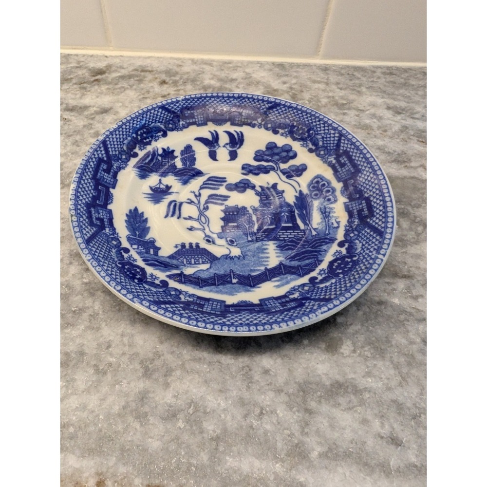 Vintage blue willow‎ porcelain  saucer made in Japan